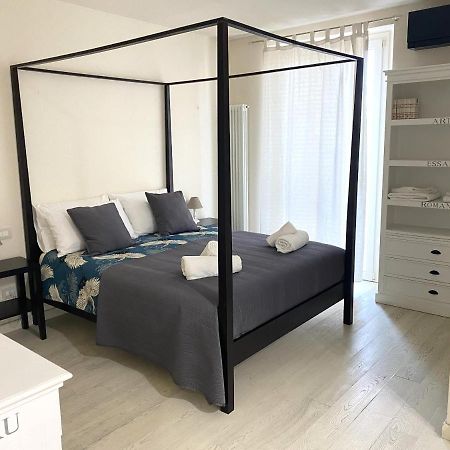 Front Beach Apartments Viareggio Eksteriør bilde
